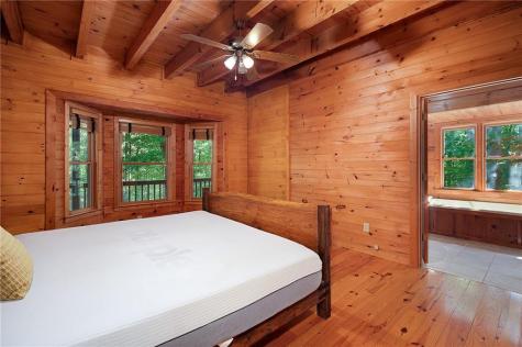 857 Talking Rock Falls NE Jasper GA 30143