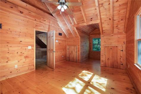 857 Talking Rock Falls NE Jasper GA 30143