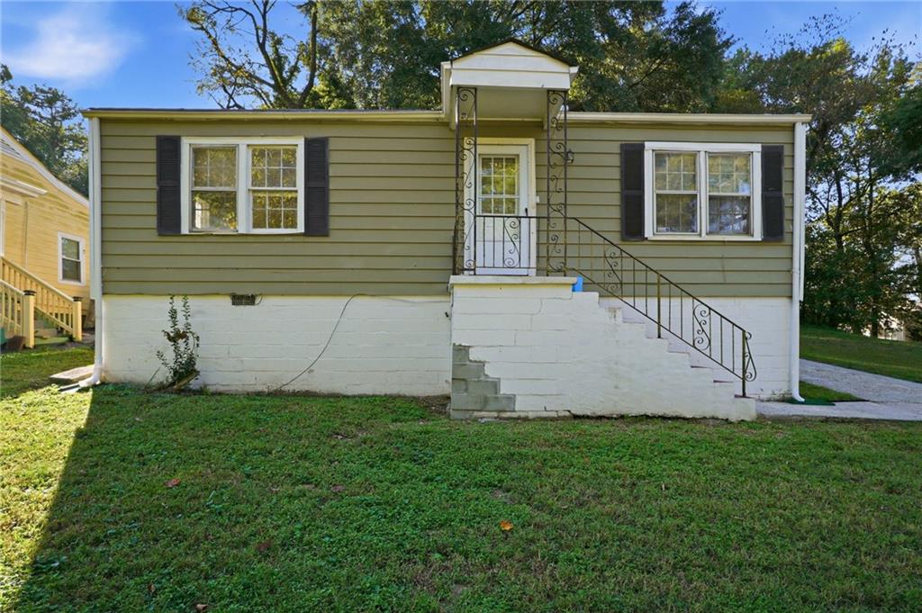 2903 Blount Street East Point GA 30344