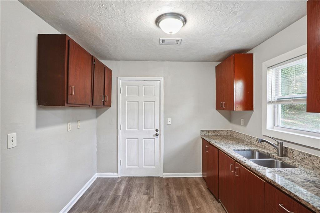 2903 Blount Street East Point GA 30344