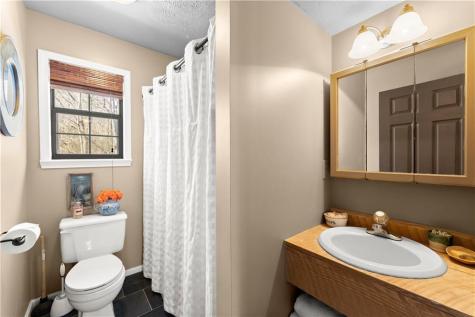 62 High Ridge Cleveland GA 30528