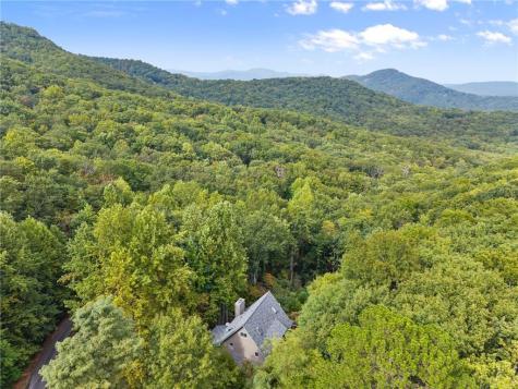 62 High Ridge Cleveland GA 30528