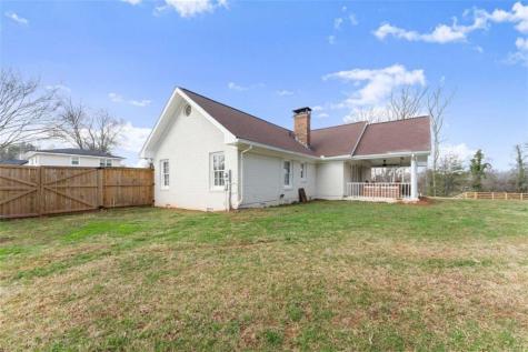 63/77 Angel Lane Cleveland GA 30528