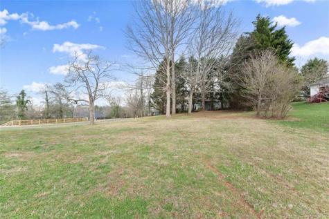 63/77 Angel Lane Cleveland GA 30528