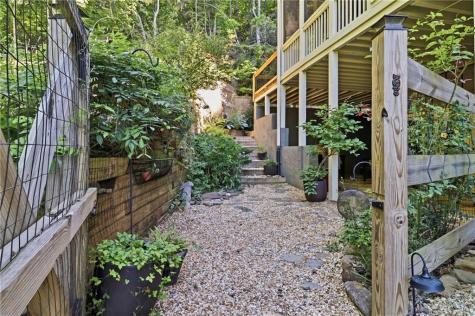 70 Craftsman Trail Big Canoe GA 30143