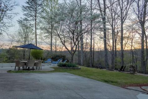 141 Chambers Mountain Mineral Bluff GA 30559