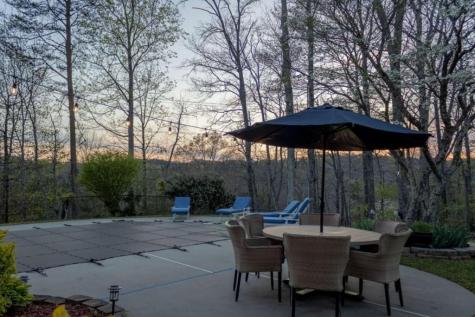 141 Chambers Mountain Mineral Bluff GA 30559