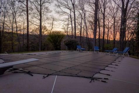 141 Chambers Mountain Mineral Bluff GA 30559