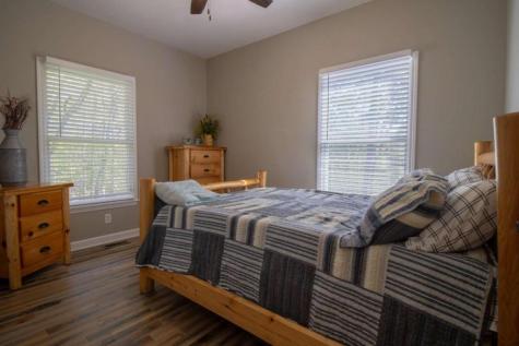 141 Chambers Mountain Mineral Bluff GA 30559