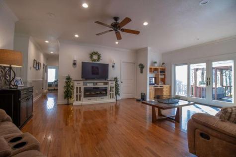 141 Chambers Mountain Mineral Bluff GA 30559