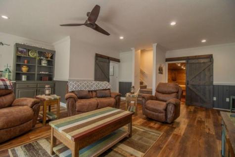 141 Chambers Mountain Mineral Bluff GA 30559