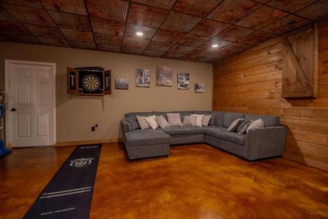 141 Chambers Mountain Mineral Bluff GA 30559