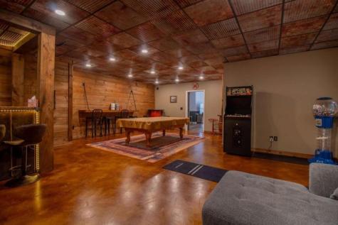 141 Chambers Mountain Mineral Bluff GA 30559