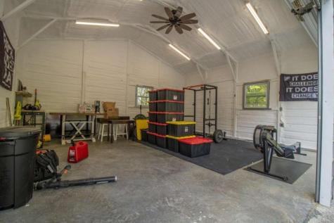 141 Chambers Mountain Mineral Bluff GA 30559
