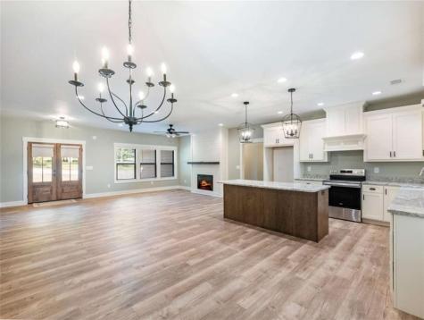 1885 Post Road Cleveland GA 30528