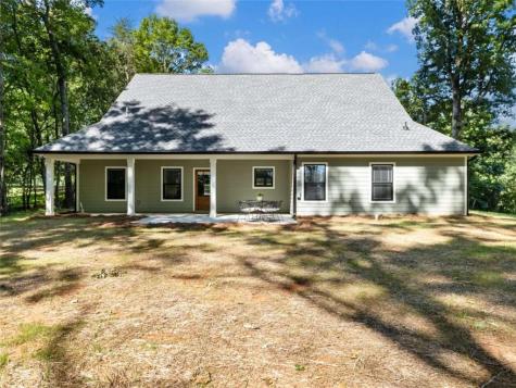 1885 Post Road Cleveland GA 30528