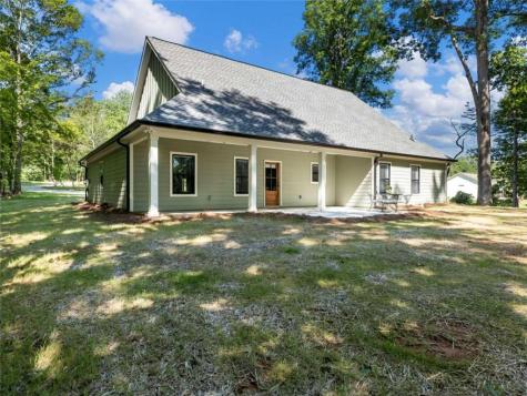 1885 Post Road Cleveland GA 30528