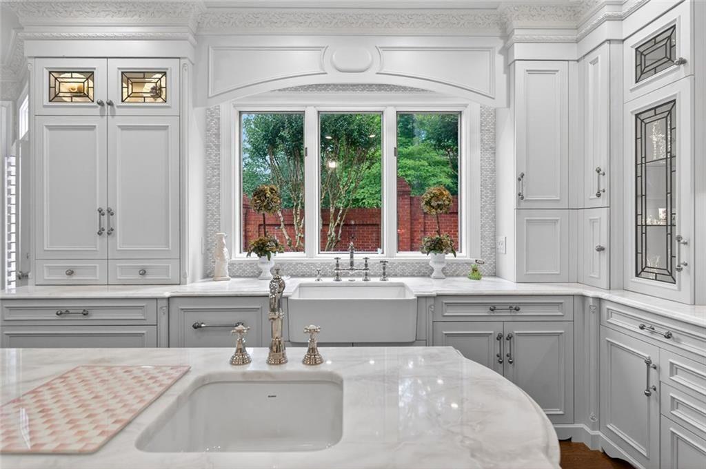 5327 Claridge Square Dunwoody GA 30338