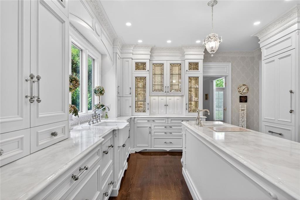 5327 Claridge Square Dunwoody GA 30338