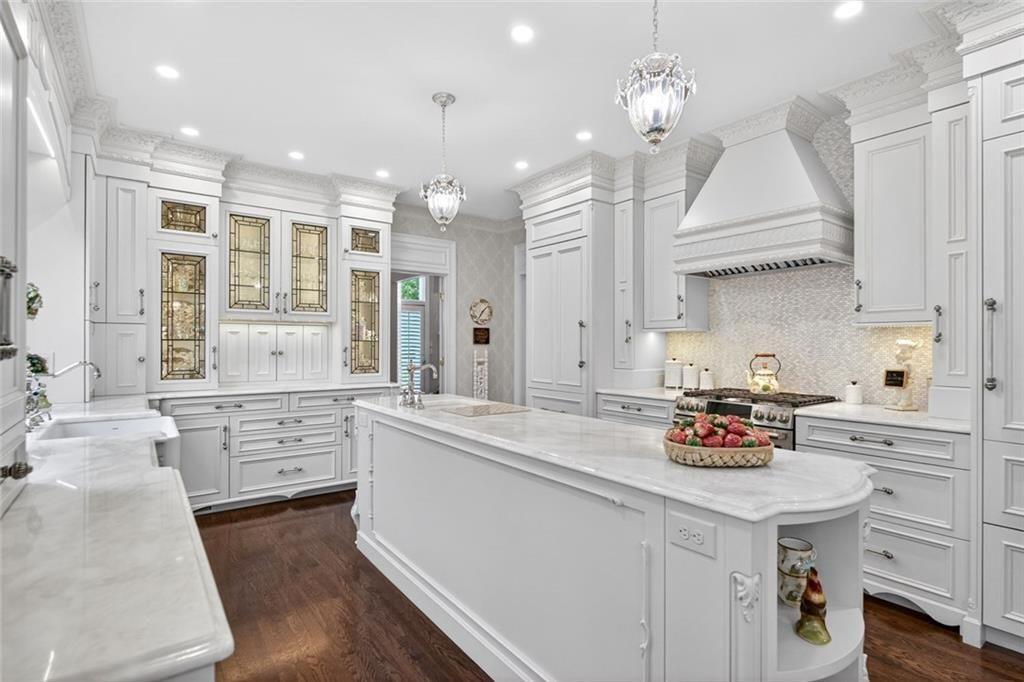 5327 Claridge Square Dunwoody GA 30338