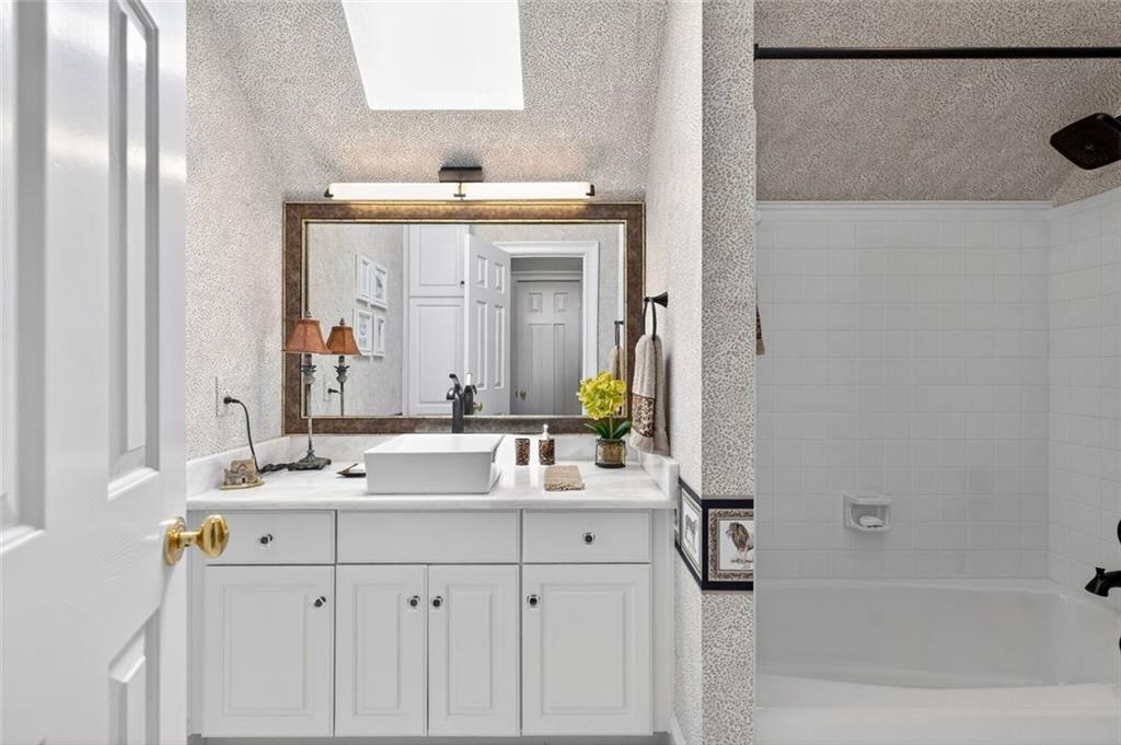 5327 Claridge Square Dunwoody GA 30338
