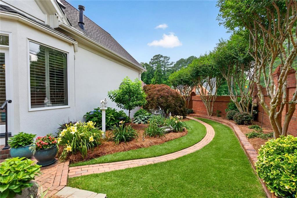 5327 Claridge Square Dunwoody GA 30338