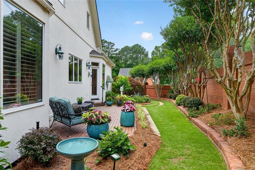 5327 Claridge Square Dunwoody GA 30338