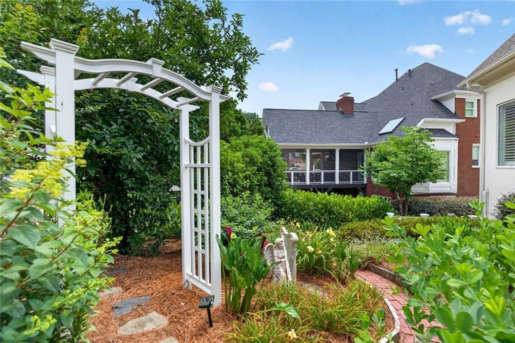 5327 Claridge Square Dunwoody GA 30338