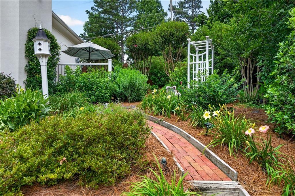 5327 Claridge Square Dunwoody GA 30338