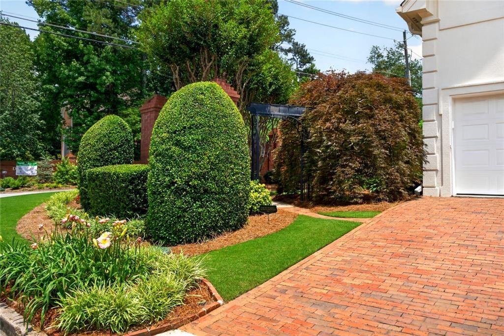 5327 Claridge Square Dunwoody GA 30338