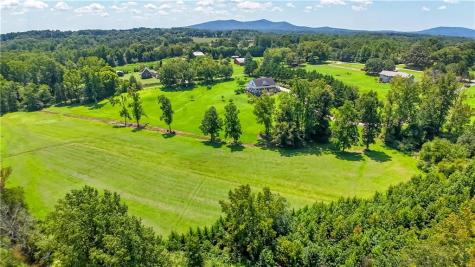 2011 Lothridge Road Cleveland GA 30528