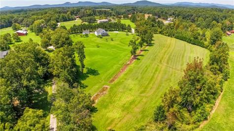 2011 Lothridge Road Cleveland GA 30528