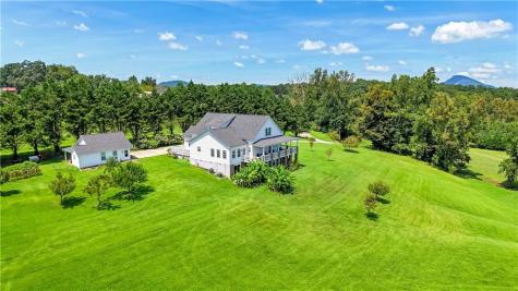 2011 Lothridge Road Cleveland GA 30528