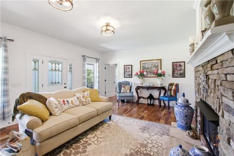 2011 Lothridge Road Cleveland GA 30528