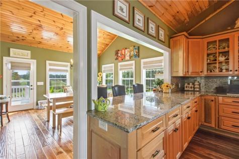2011 Lothridge Road Cleveland GA 30528