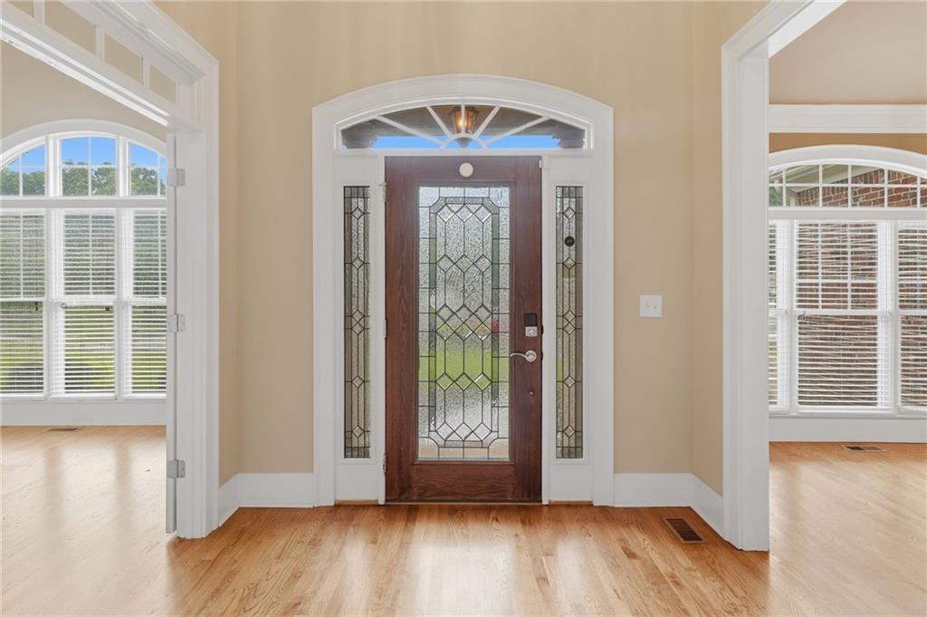 715 Crescent Circle Canton GA 30115