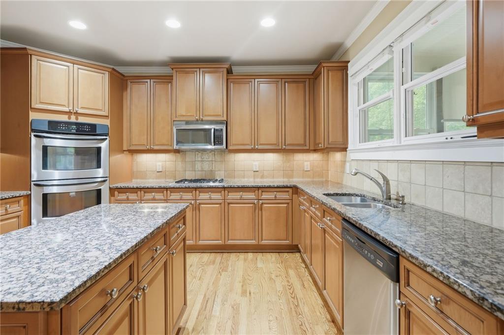 715 Crescent Circle Canton GA 30115