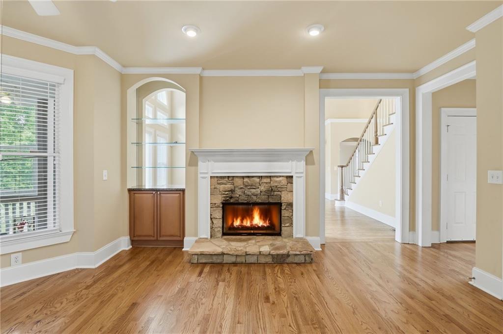 715 Crescent Circle Canton GA 30115