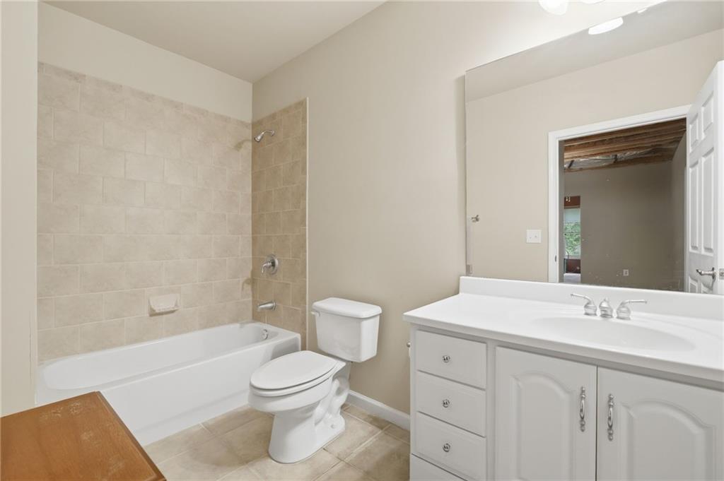 715 Crescent Circle Canton GA 30115