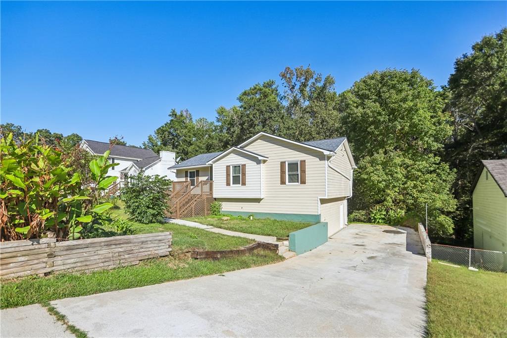 6839 Silver Maple Drive Rex GA 30273