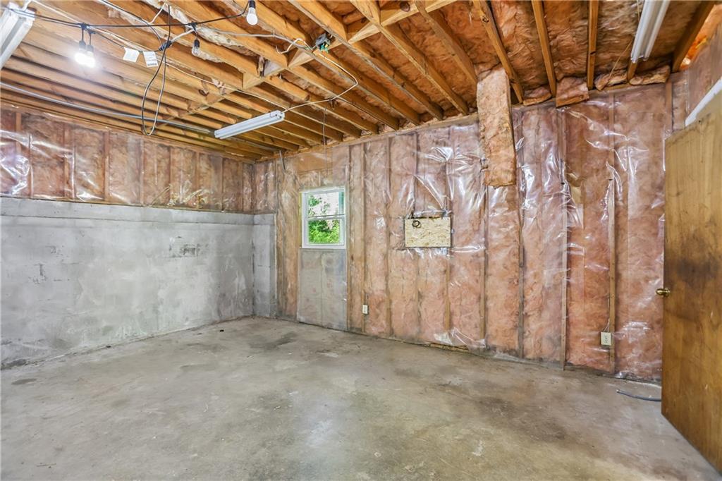 6839 Silver Maple Drive Rex GA 30273