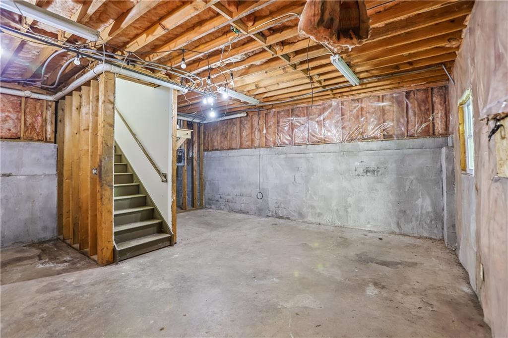 6839 Silver Maple Drive Rex GA 30273