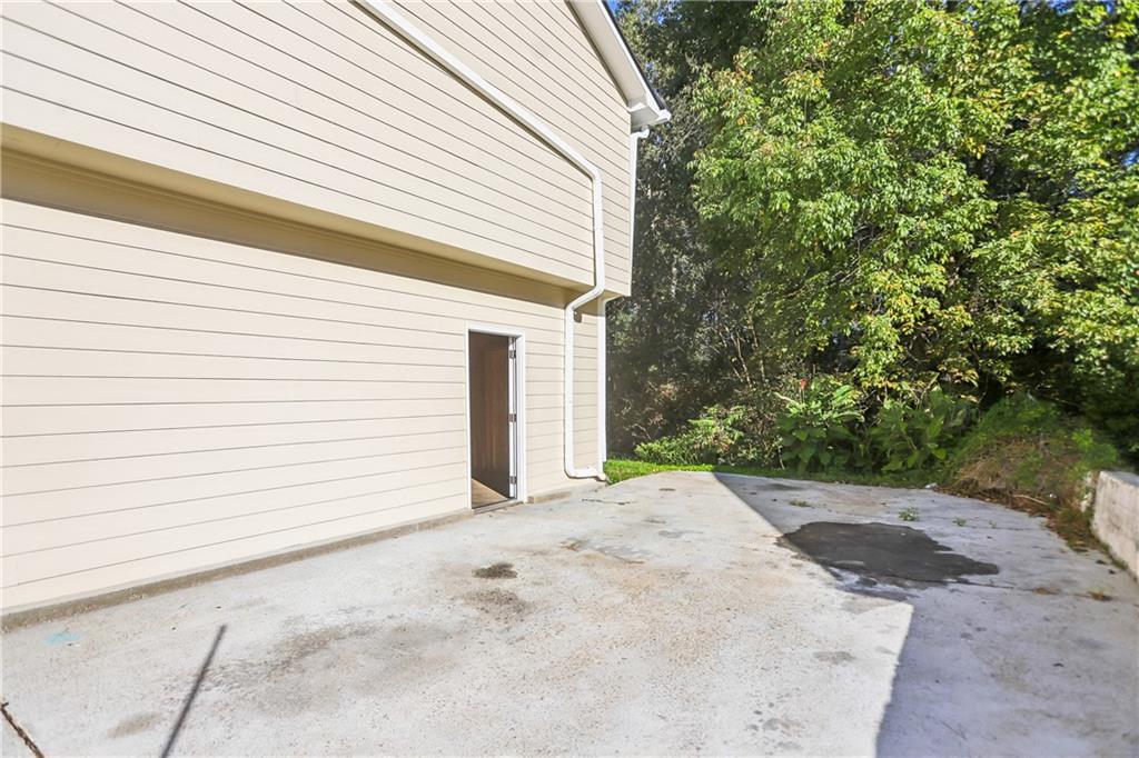 6839 Silver Maple Drive Rex GA 30273