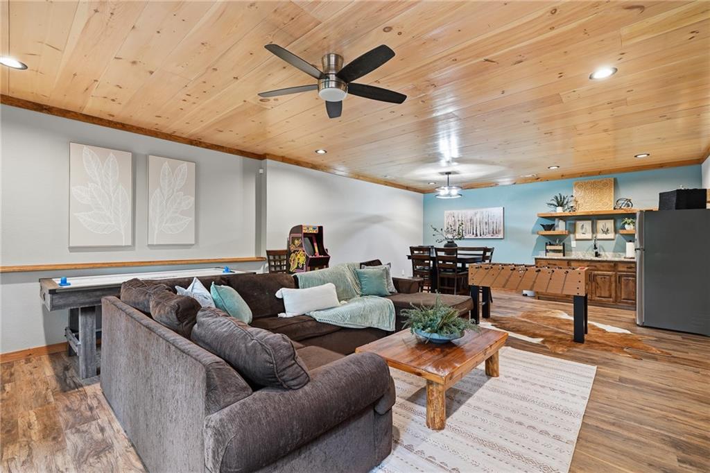 4687 Murphy Highway Mineral Bluff GA 30559