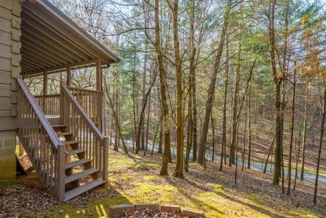 19 Blackberry Falls Lane Ellijay GA 30536