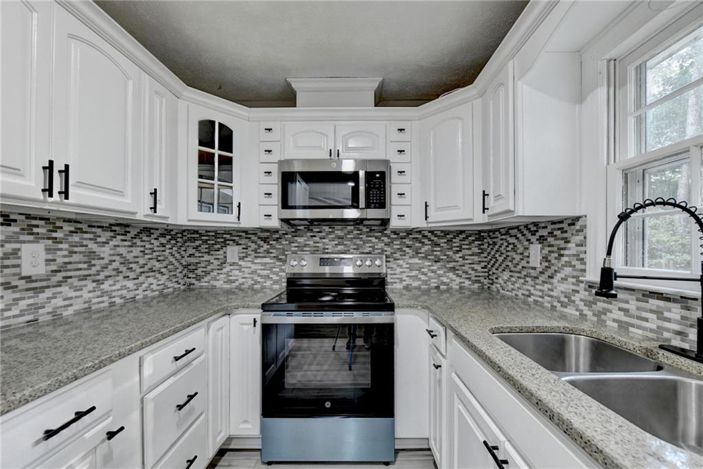 661 Emerald Forest Circle SW Lawrenceville GA 30044