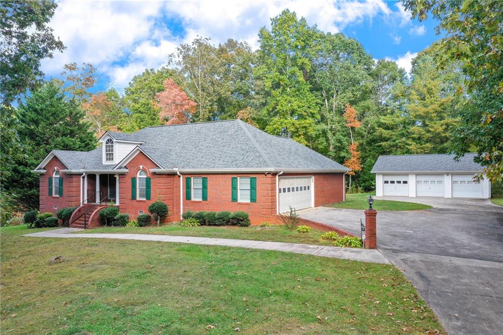133 Stacey Drive Cleveland GA 30528