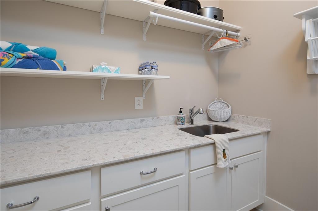 123 Waverly Drive Alpharetta GA 30004