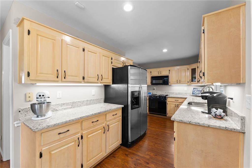 9724 Elliott Family Parkway Dawsonville GA 30536