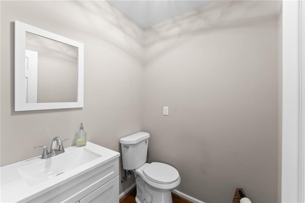9724 Elliott Family Parkway Dawsonville GA 30536